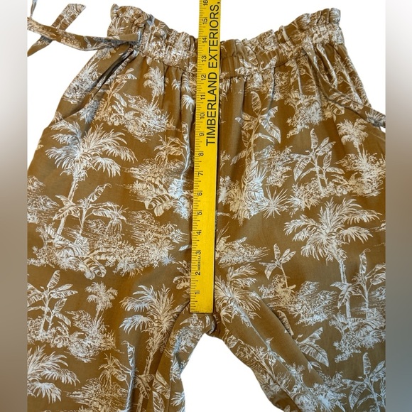 American Eagle Wide Leg Capris Lined Size Medium Toile Linen Lightweight Resort. - Picture 10 of 11